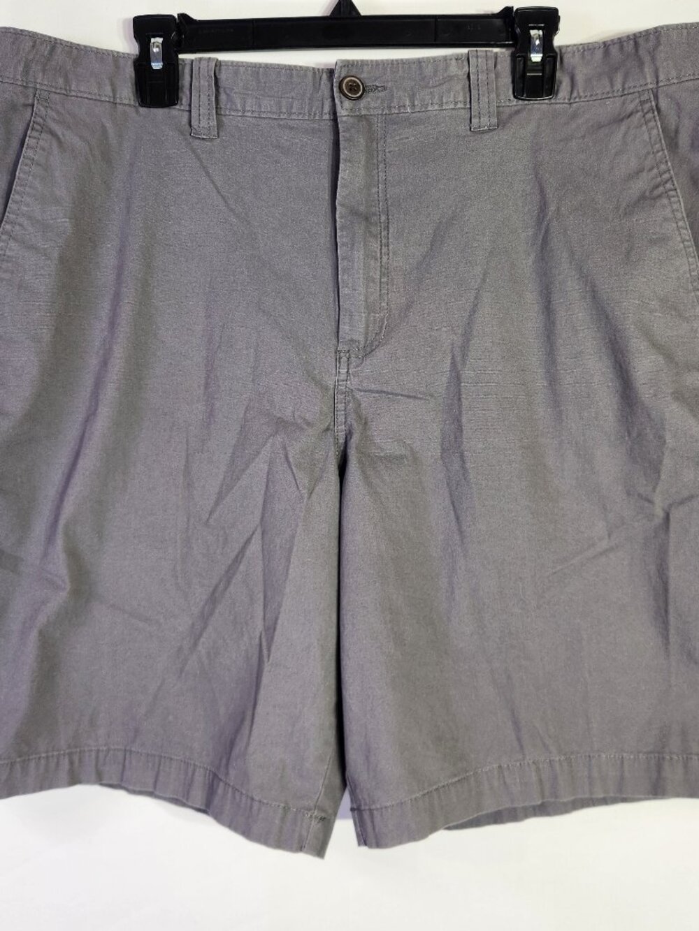 Magellan Outdoors Men’s Gray Flat Front Chino Shorts – Size 40